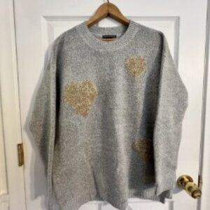 Gray sweater Medium